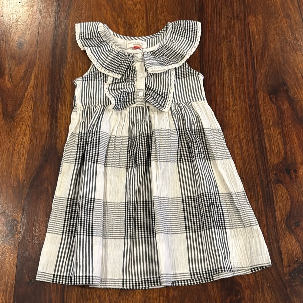 NWT Mimi & Maggie 4T Black and White Plaid Dress with lace trim